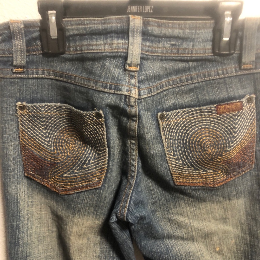Zanadi Women's Blue Straight Leg Jeans with Multicolor Embroidered Pockets